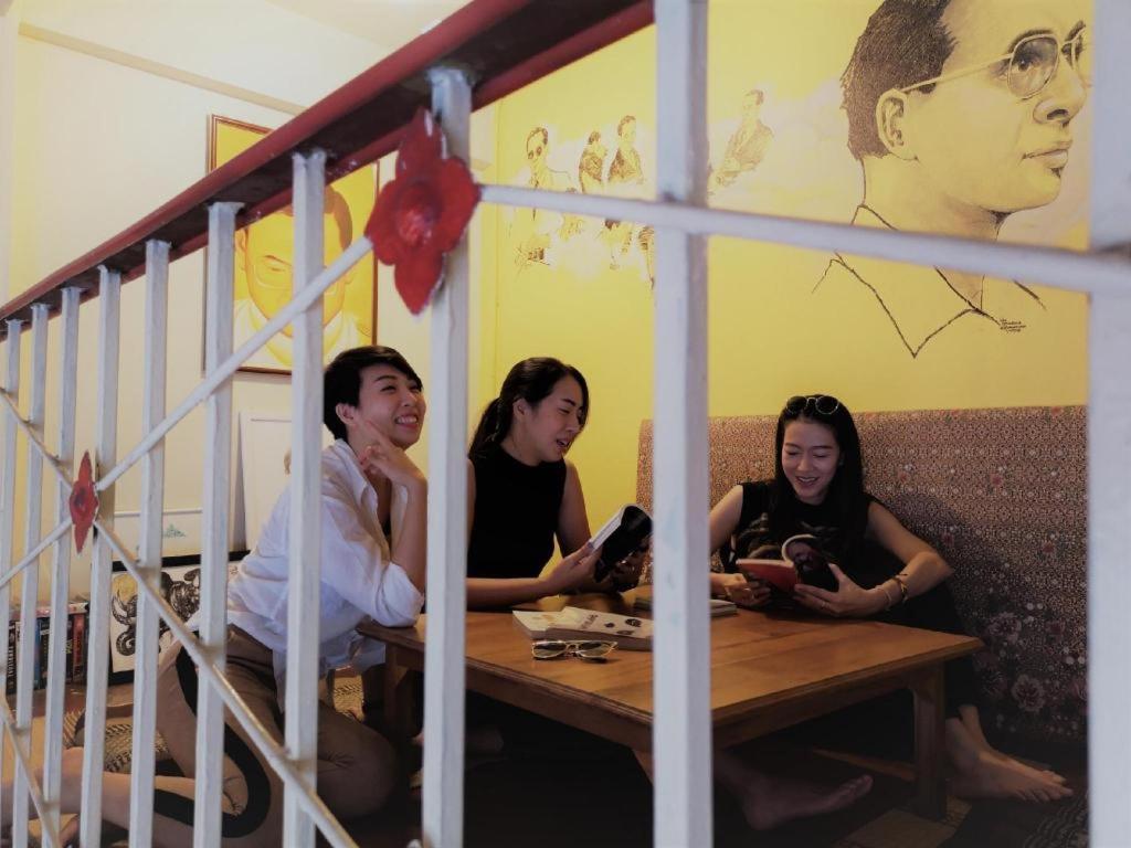 Oldie And Sleepy Hostel Udon Thani Ngoại thất bức ảnh